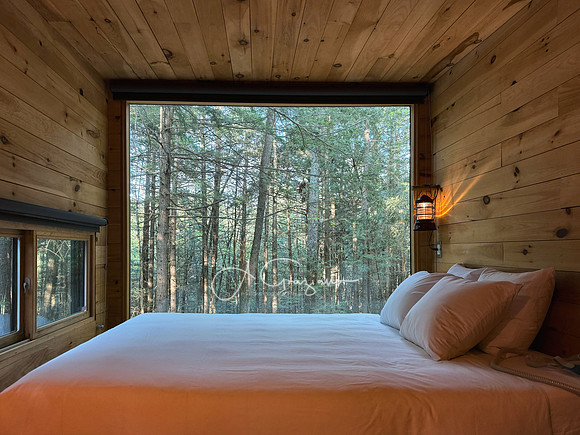 Postcard Cabins - Blake Brook