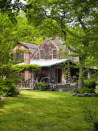 Peconic River Herb Farm