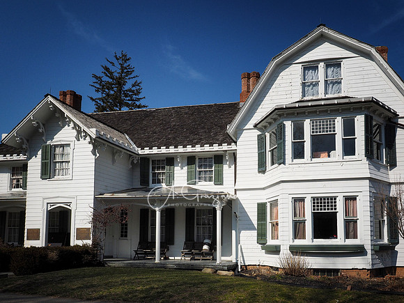 Longwood Estate