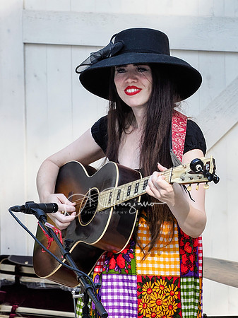 Martha Spencer & the Wonderland Band