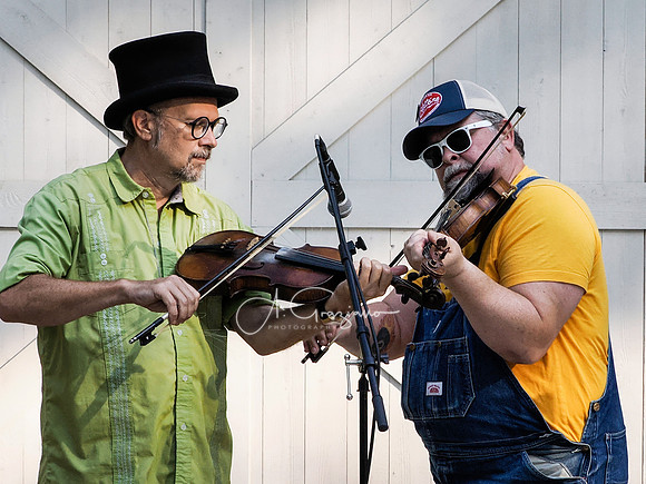 Martha Spencer & the Wonderland Band