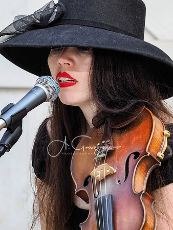 Martha Spencer & the Wonderland Band