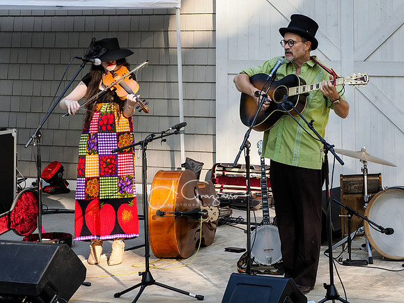 Martha Spencer & the Wonderland Band
