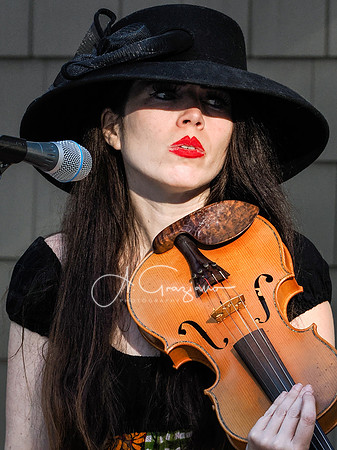 Martha Spencer & the Wonderland Band