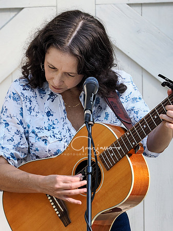Guthrie Family Singers Songbird Session