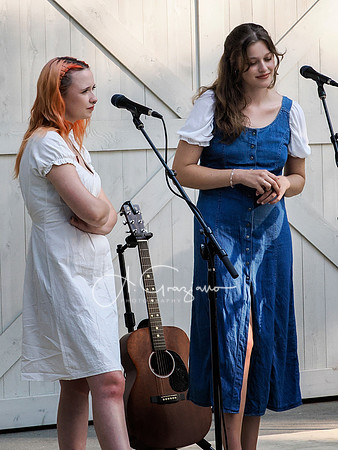Guthrie Family Singers Songbird Session