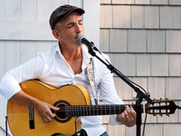Fred Raimondo's Songwriters in the Round