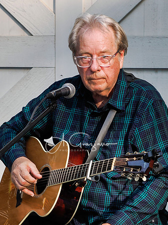 Fred Raimondo's Songwriters in the Round