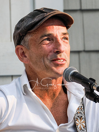 Fred Raimondo's Songwriters in the Round