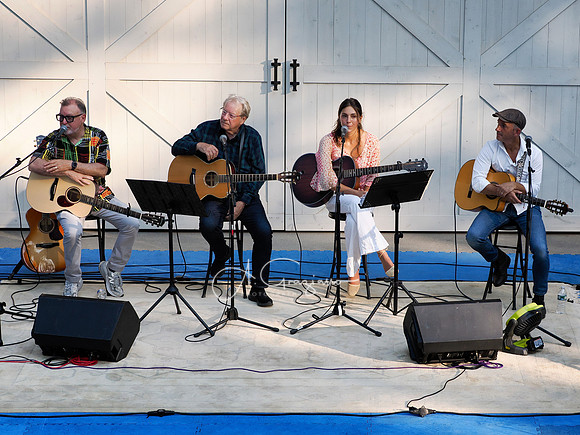 Fred Raimondo's Songwriters in the Round