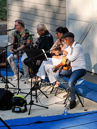 Fred Raimondo's Songwriters in the Round