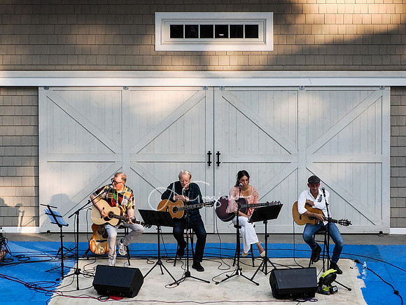 Fred Raimondo's Songwriters in the Round