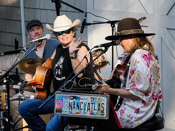 Inda Eaton & Nancy Atlas