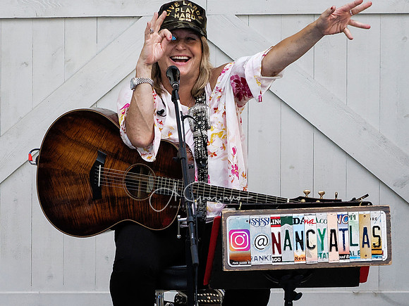 Inda Eaton & Nancy Atlas