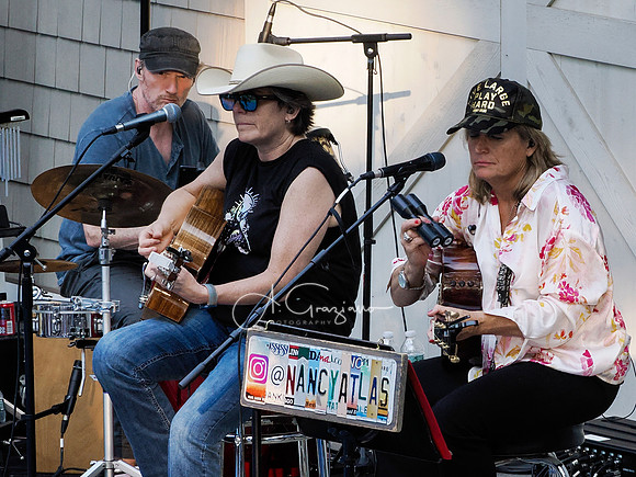 Inda Eaton & Nancy Atlas
