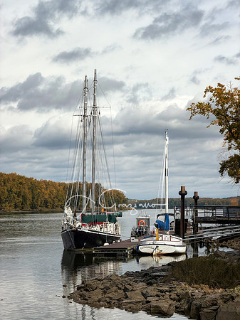 Hudson River Front Park