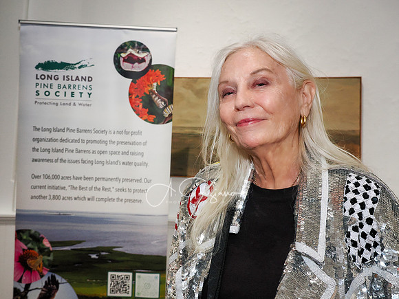 Mohna Hoppe - DocFest Day 1, 2025