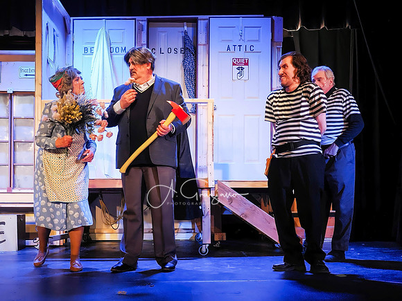 Noises Off
